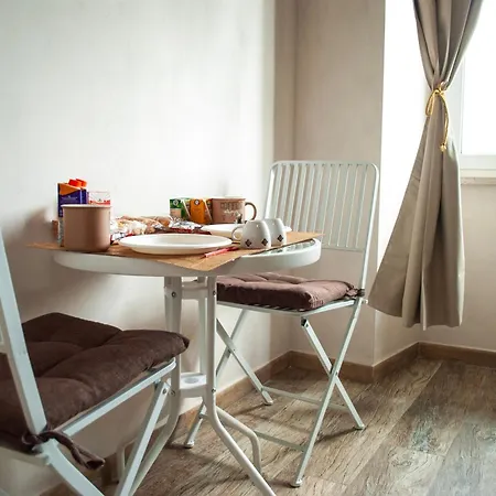 Qt Suite & Luxury